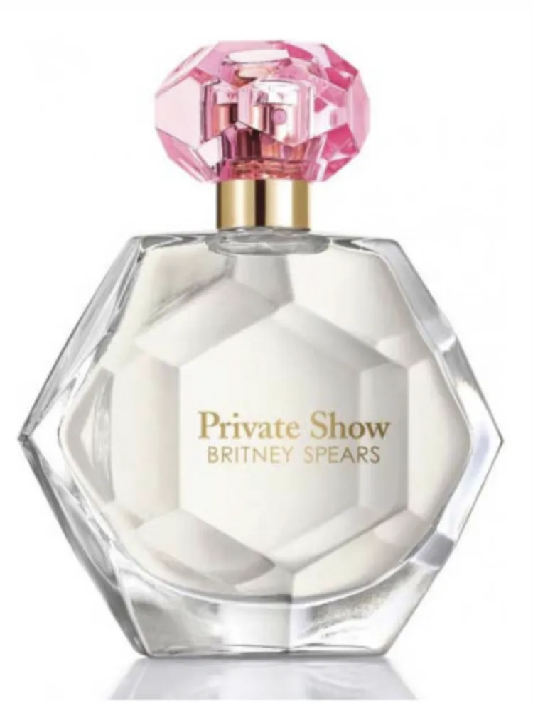 PRIVATE SHOW